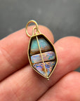three wood opal pendnt in 18k gold