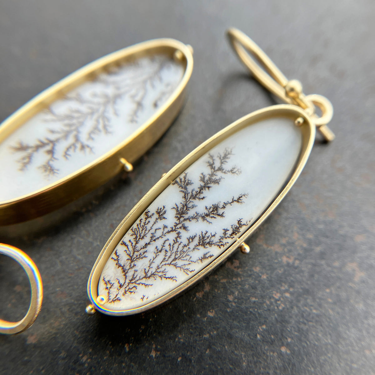Dendritic Agate Jewelry is Like Framing Nature’s Canvas —  Learn All About It