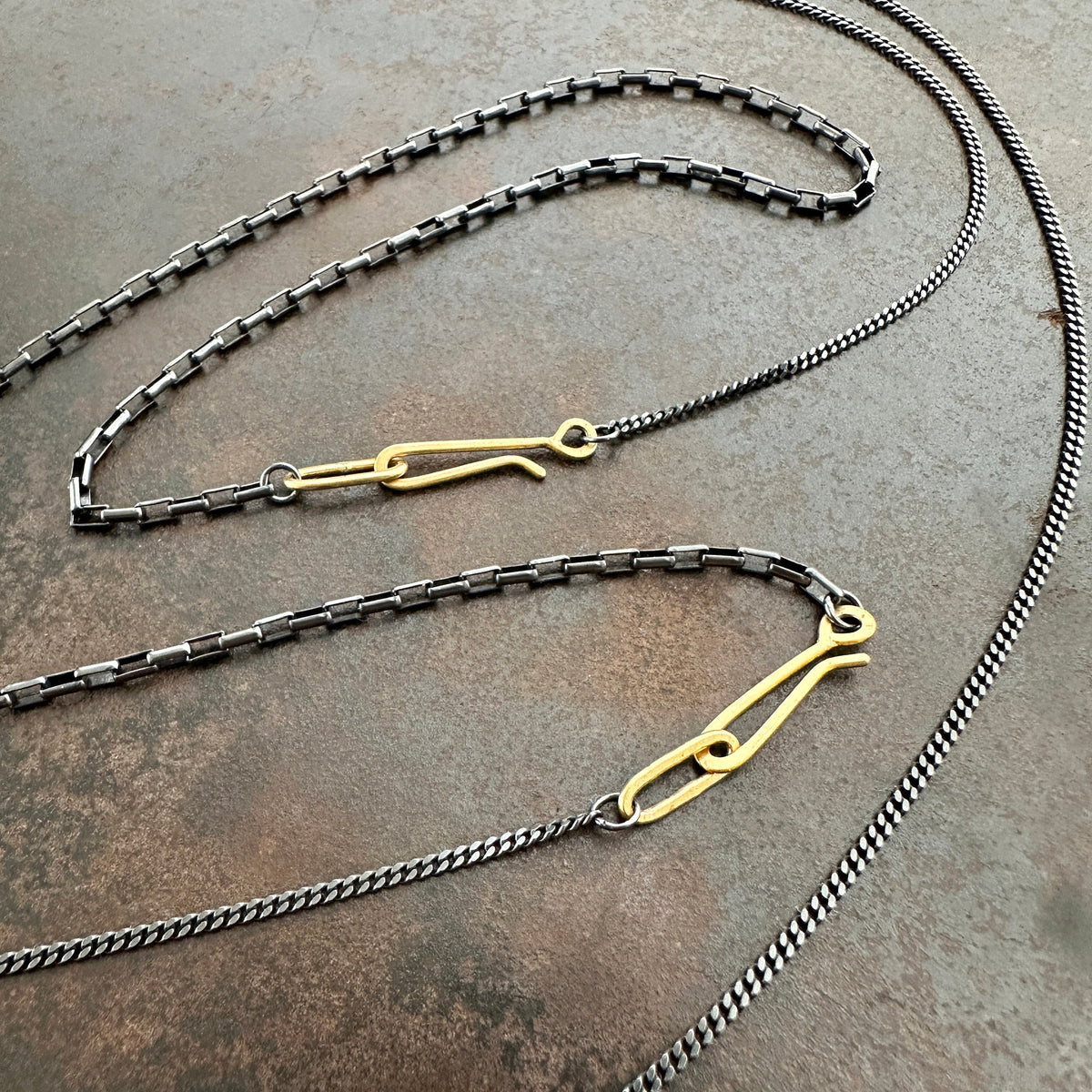 18k gold and oxidized silver chain