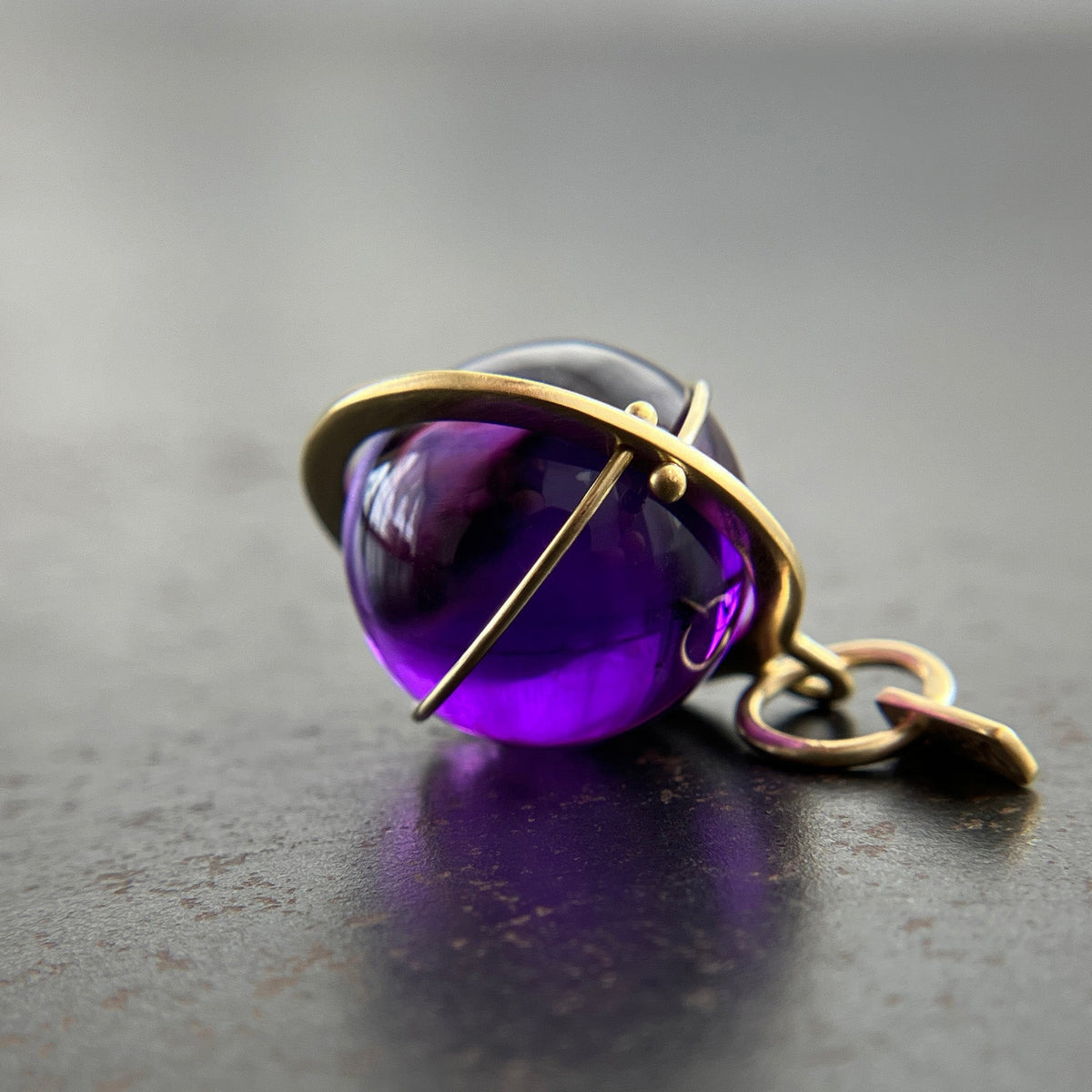amethyst, amethyst orb, amethyst pendant, amethyst necklace, purple necklace, 18k gold, fine jewelry