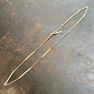 Hammered Bar Link and Cable Chain