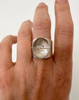 Captured Carbon Enhydro Parabola Ring