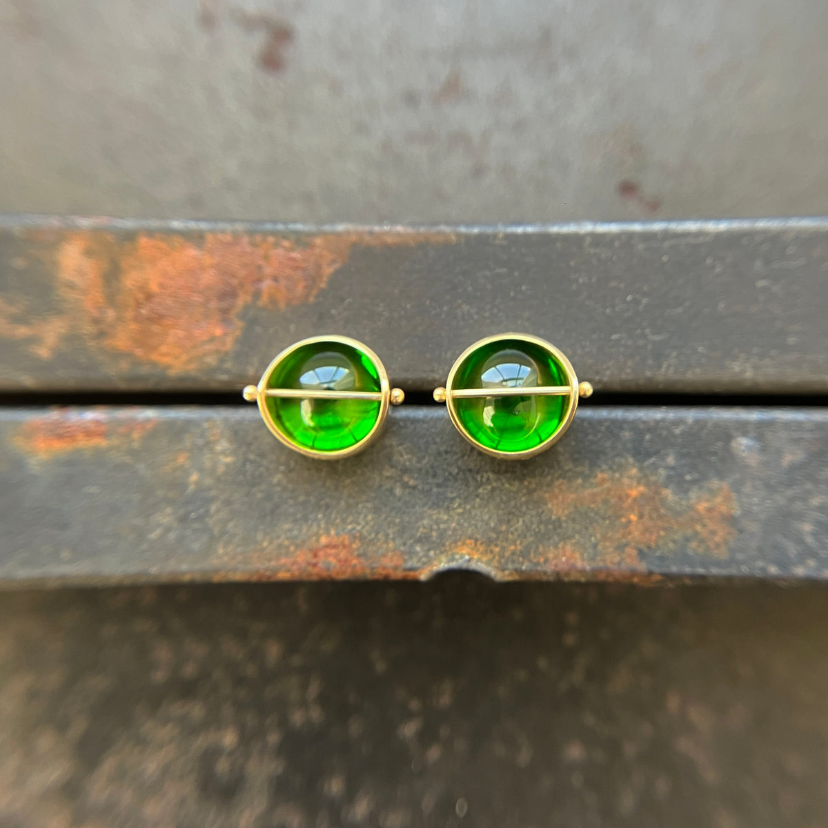 chrome diopside green gemstone and 18k gold stud earrings