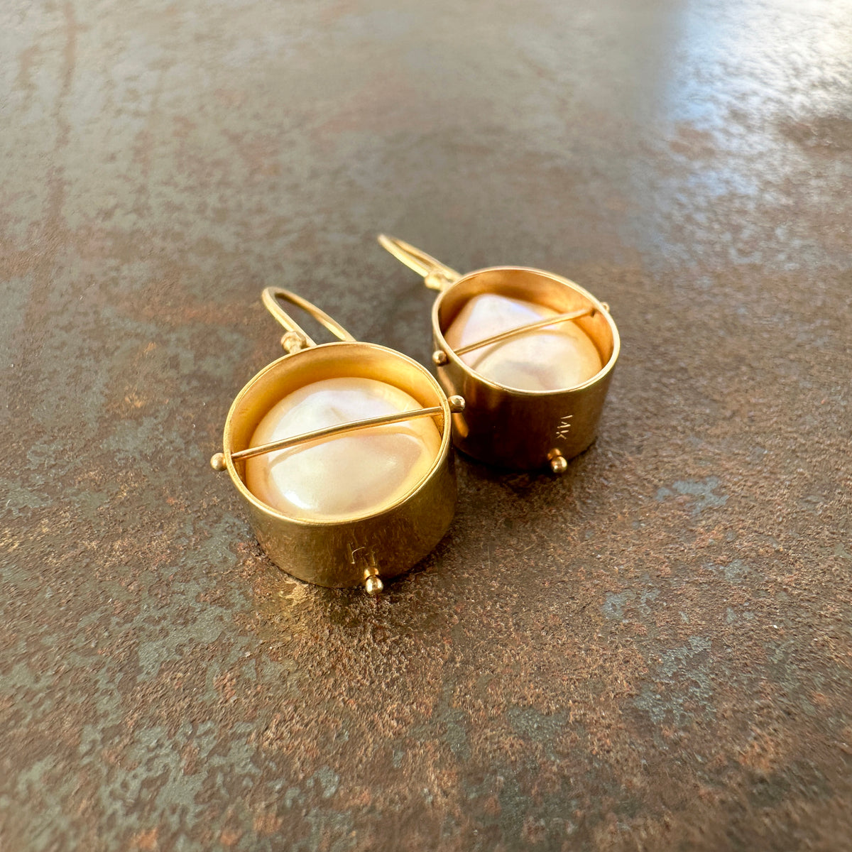 pearl earrings, pearl jewelry, gold earrings, gold jewelry, fine jewelry, hilary finck jewelry, captured collection, unique jewelry.