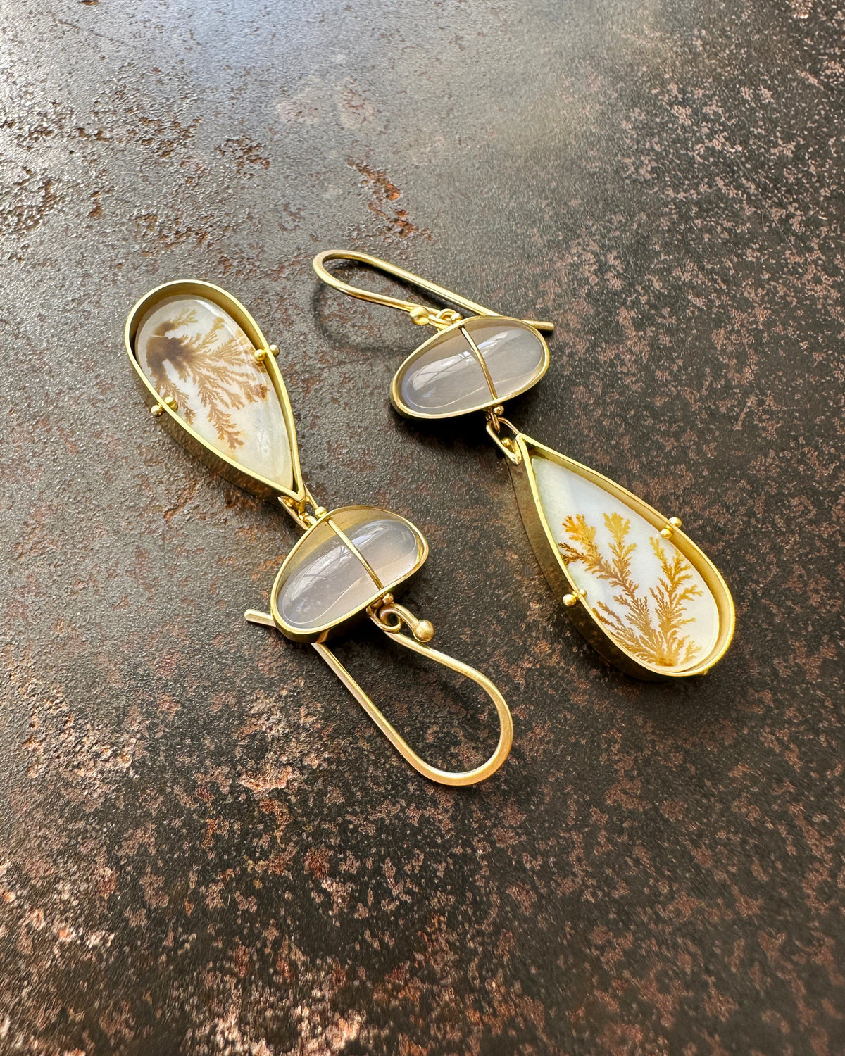 dendritic agate, chalcedony, earrings, drop earrings, 18k gold earrings, one of a kind, fine jewelry