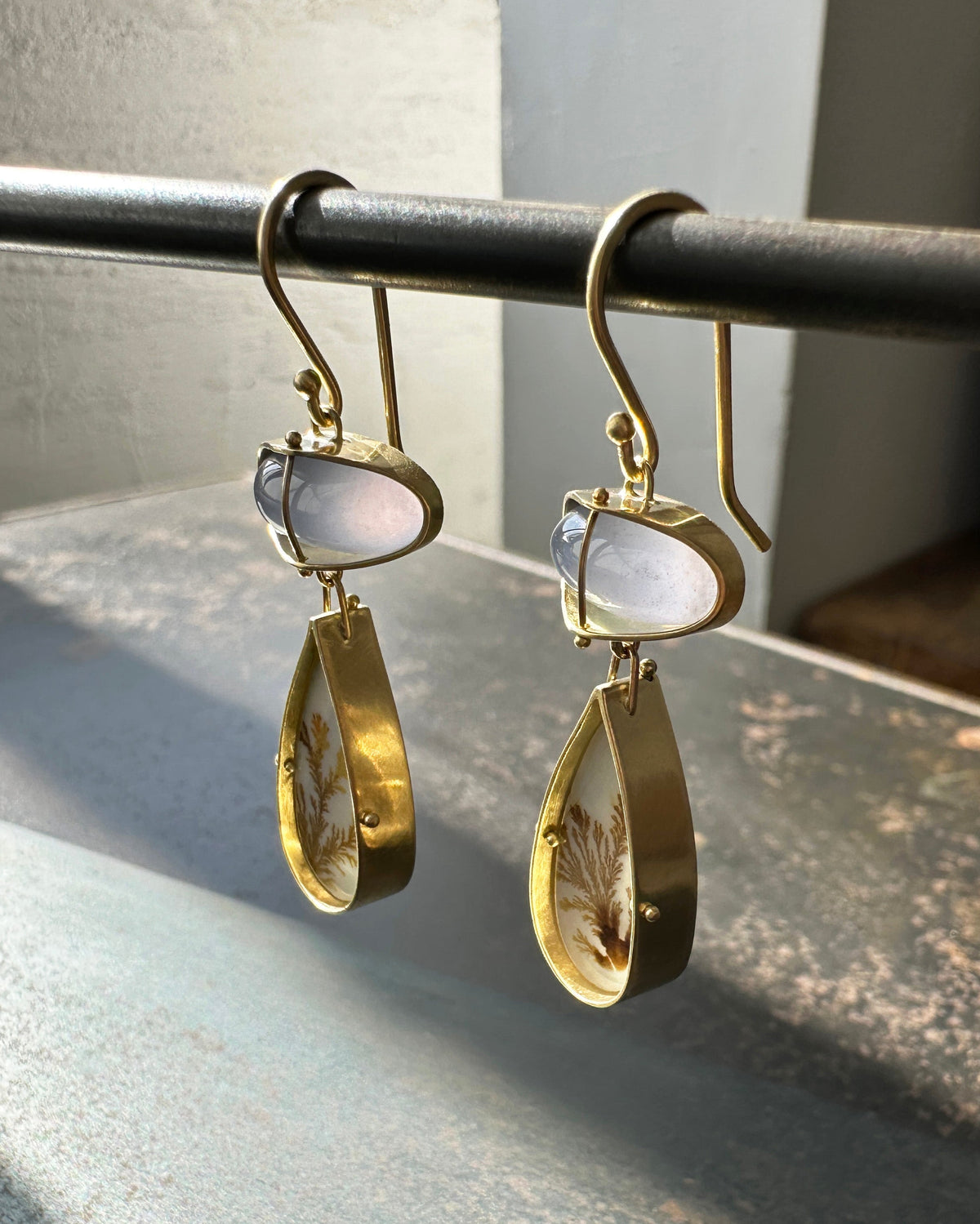 dendritic agate, chalcedony, earrings, drop earrings, 18k gold earrings, one of a kind, fine jewelry