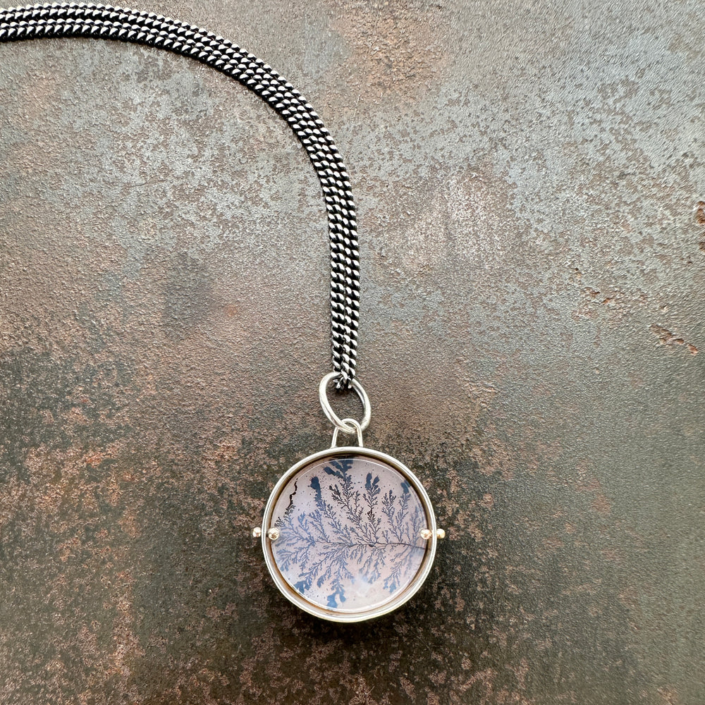 Captured Dendritic Agate Circle Necklace