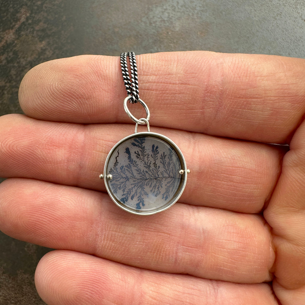 Captured Dendritic Agate Circle Necklace