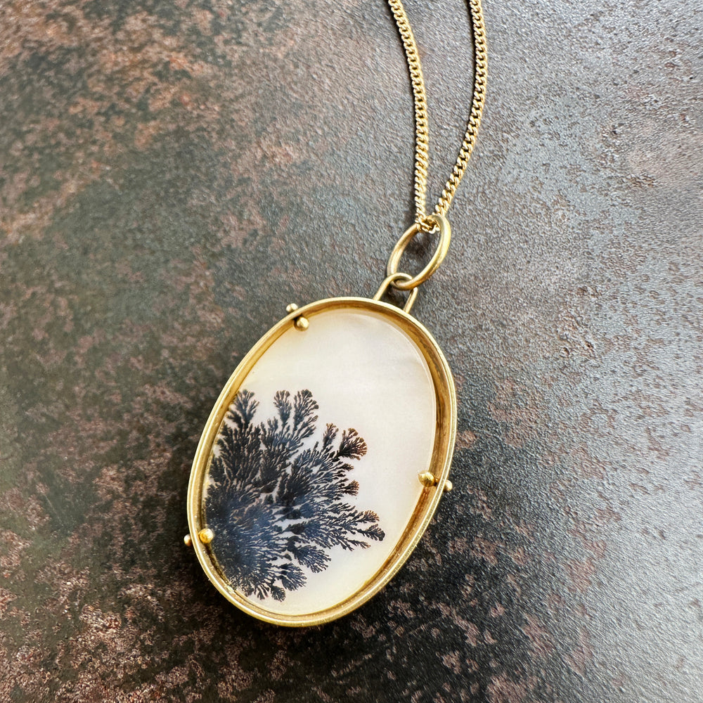 Captured Dendritic Agate Necklace