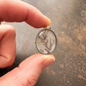 dendritic quartz pendant in gold setting