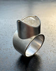 Silver ring with enhydro quartz stone