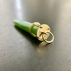 green jade, jade pendant, jade torpedo, 18k gold, gold pendant