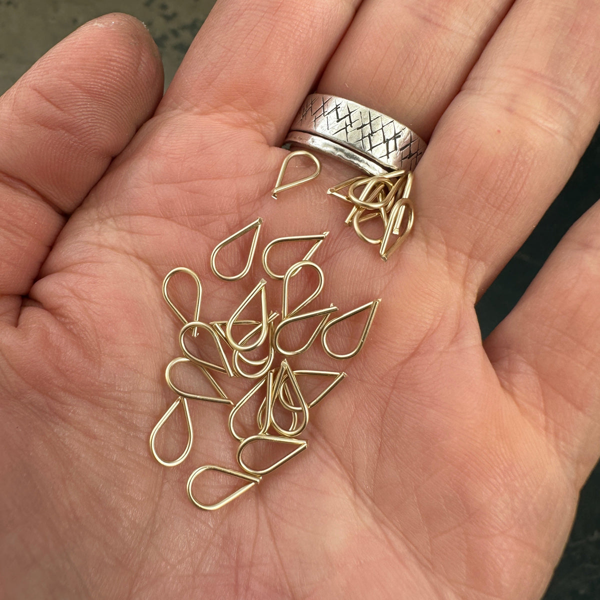 Mixed Links Chain