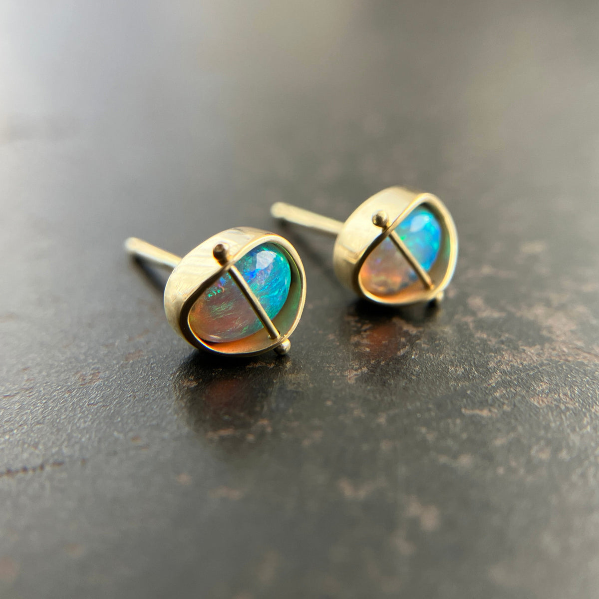 Lightning Ridge Opal Studs Captured® in 18k gold