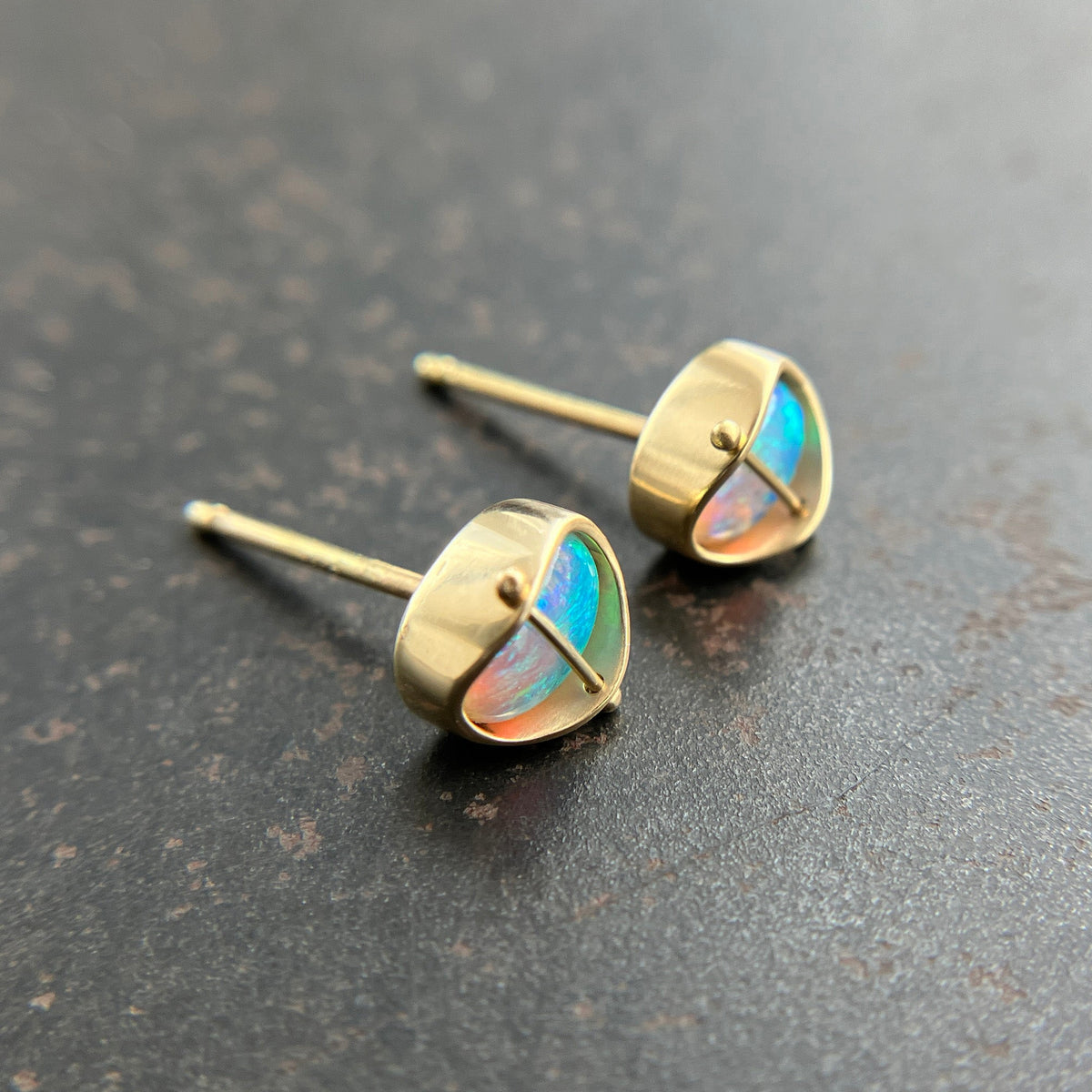 Lightning Ridge Opal Studs Captured® in 18k gold