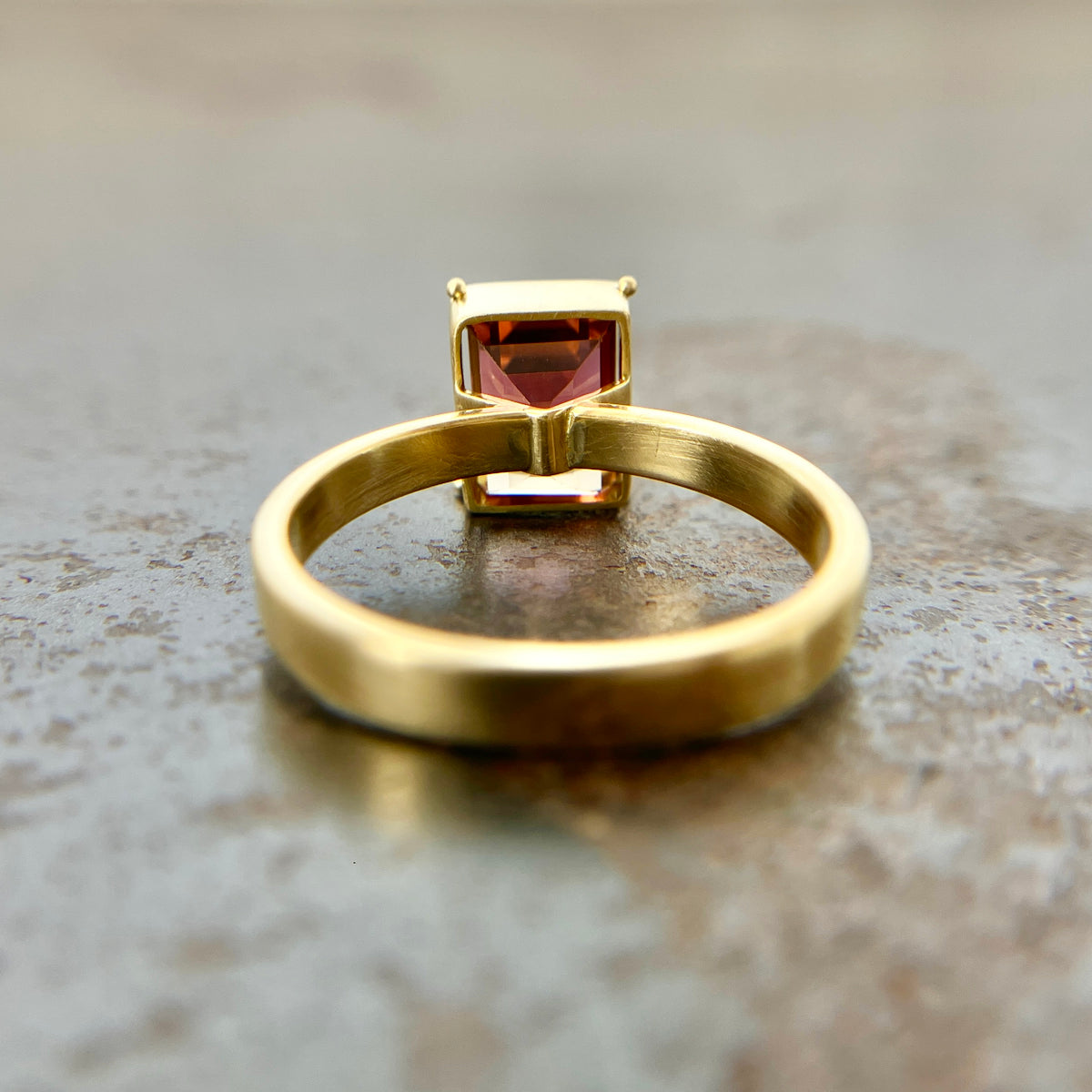 pink tourmaline ring in 18k gold