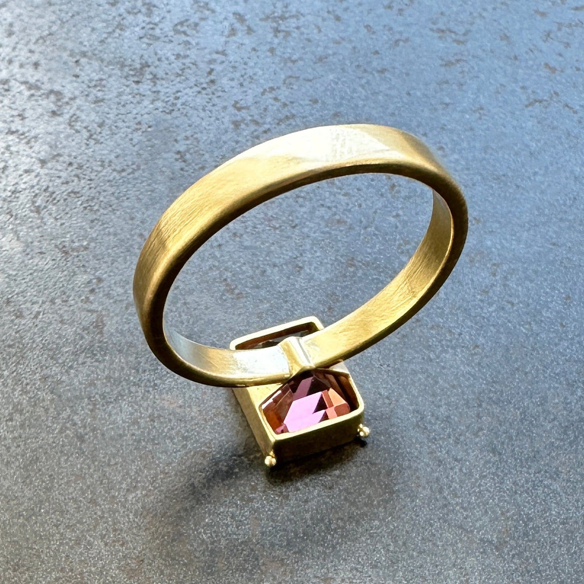 pink tourmaline ring in 18k gold
