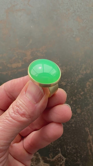 
                
                    Load and play video in Gallery viewer, Chrysoprase Spin Ring
                
            