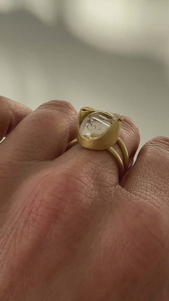 
                
                    Load and play video in Gallery viewer, Captured Enhydro Ring - 18k Gold
                
            