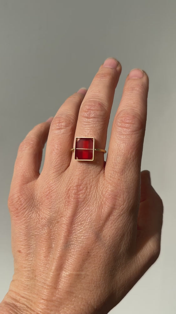 
                
                    Load and play video in Gallery viewer, Captured Carnelian Ring
                
            