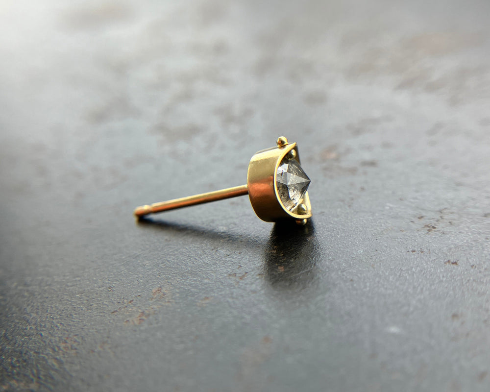 Pointed Salt and Pepper Diamond Single Stud
