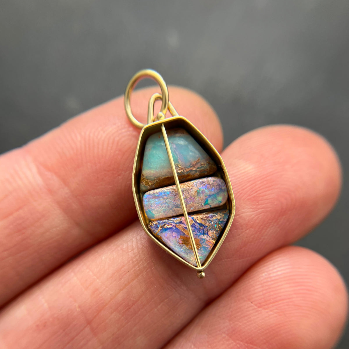 three wood opal pendnt in 18k gold