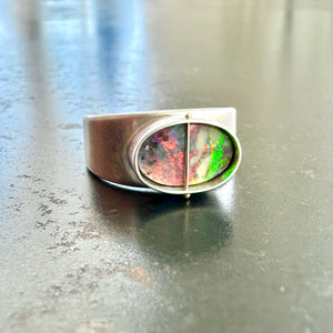 Captured Neon Boulder Ring