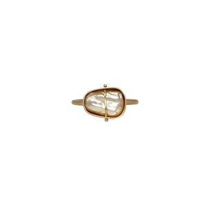 Captured Biwa Pearl Ring