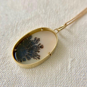 dendritic agate necklace, gold necklace, gold jewelry, one of a kind jewelry, hilary finck jewelry, fine jewelry, unique jewelry, handmade jewelry.