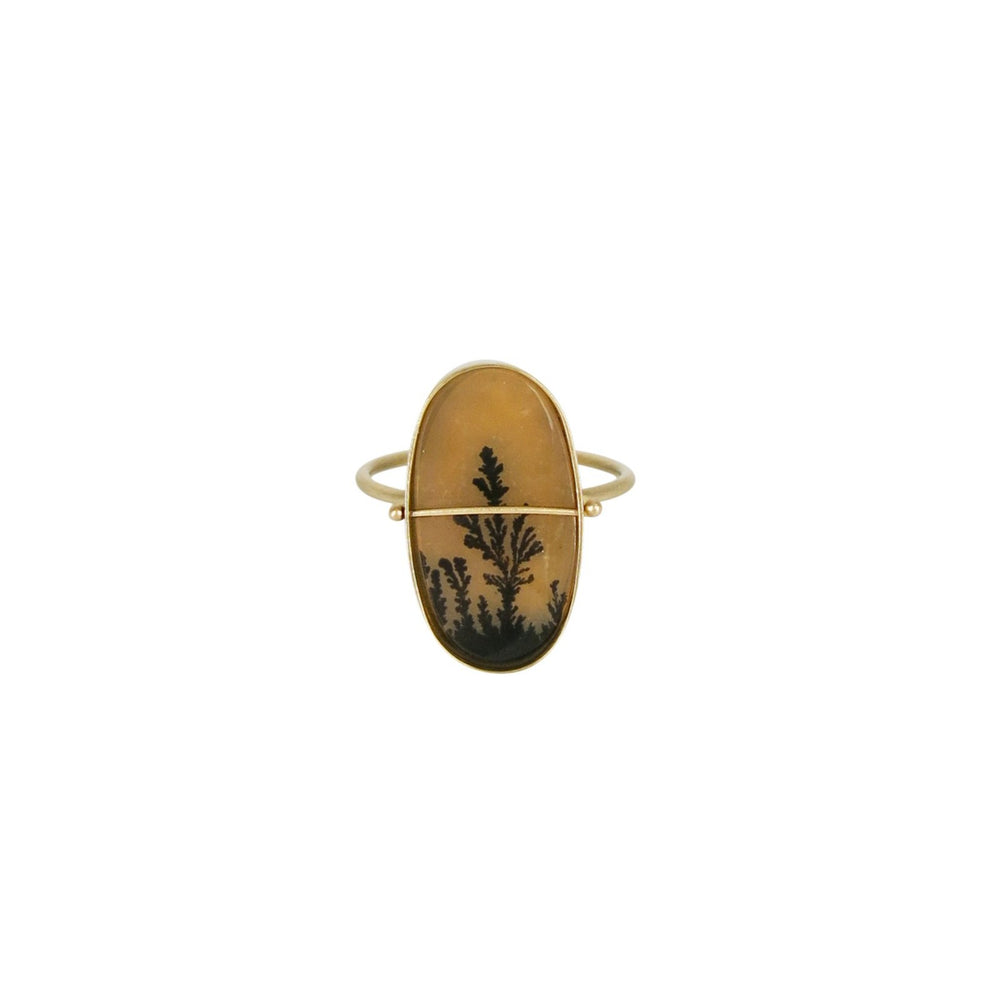 
                
                    Load image into Gallery viewer, Captured Dendritic Agate Oval Ring
                
            