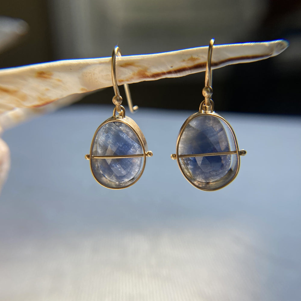 
                
                    Load image into Gallery viewer, Captured Sapphire Drop Earrings
                
            