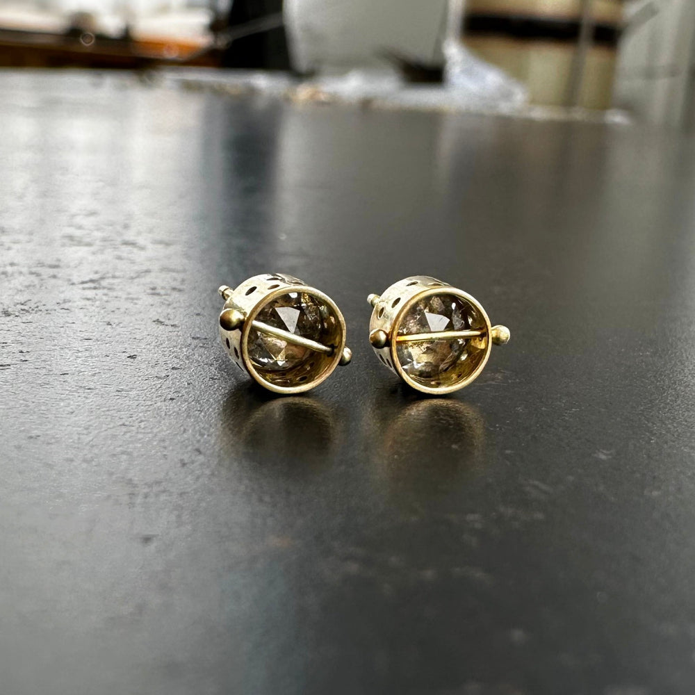 
                
                    Load image into Gallery viewer, Captured Salt and Pepper Diamond Studs
                
            